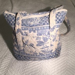 Vera Bradley tote
